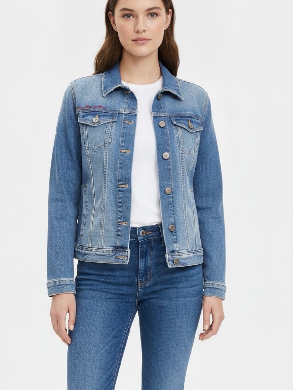 NWT LOFT HEARTBREAKER Light Blue Denim Jacket with Contrast Stitching. Size M
